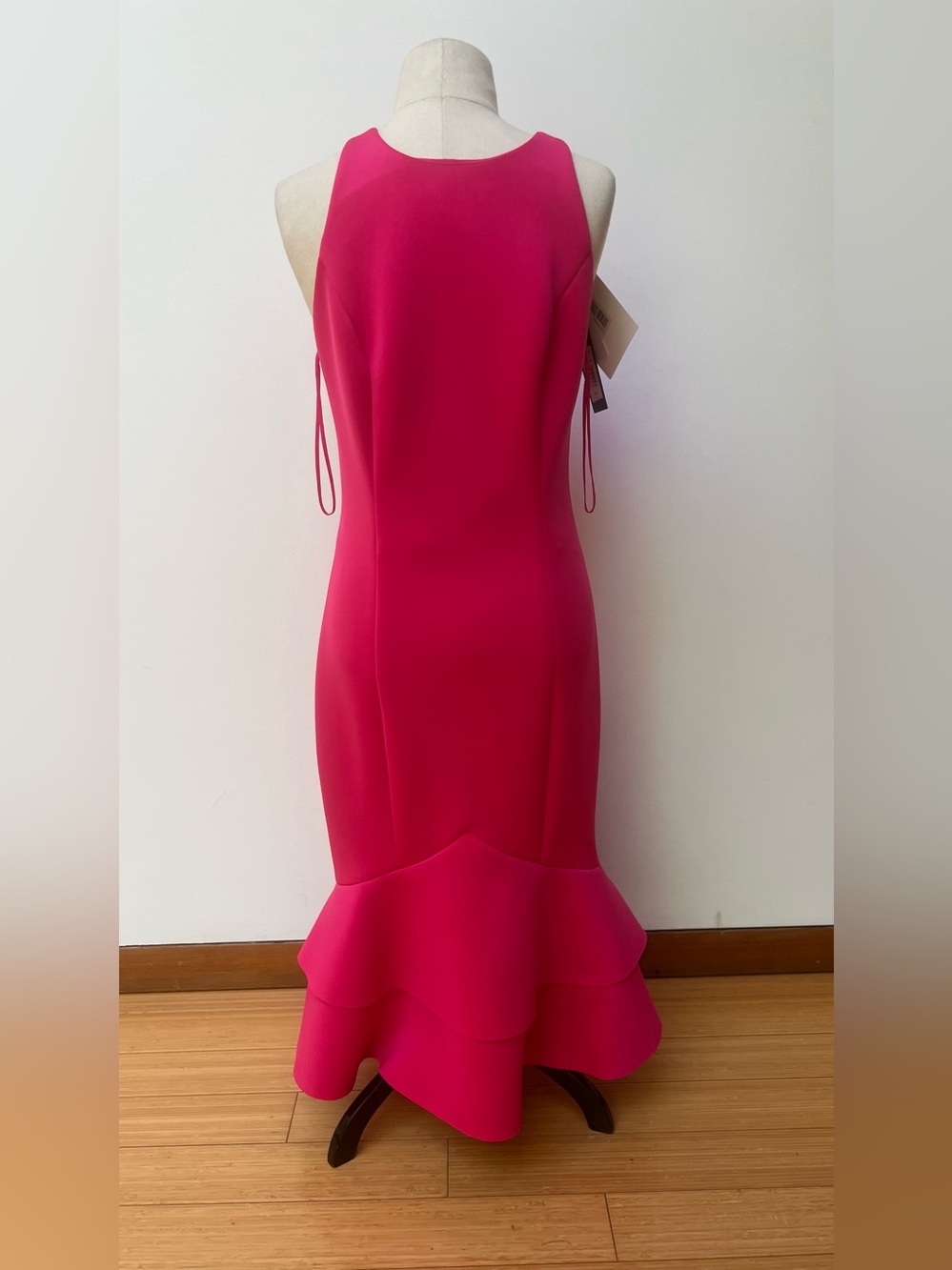 Badgley Mischka Fuschia Midi Dress Sleeveless with Ruffle Hem Size 8
